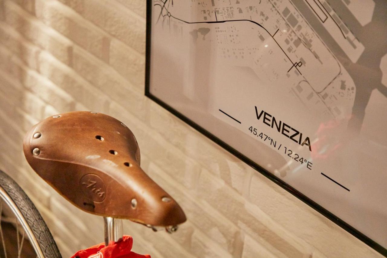 “Forte 99” In Venice Местре Екстериор снимка